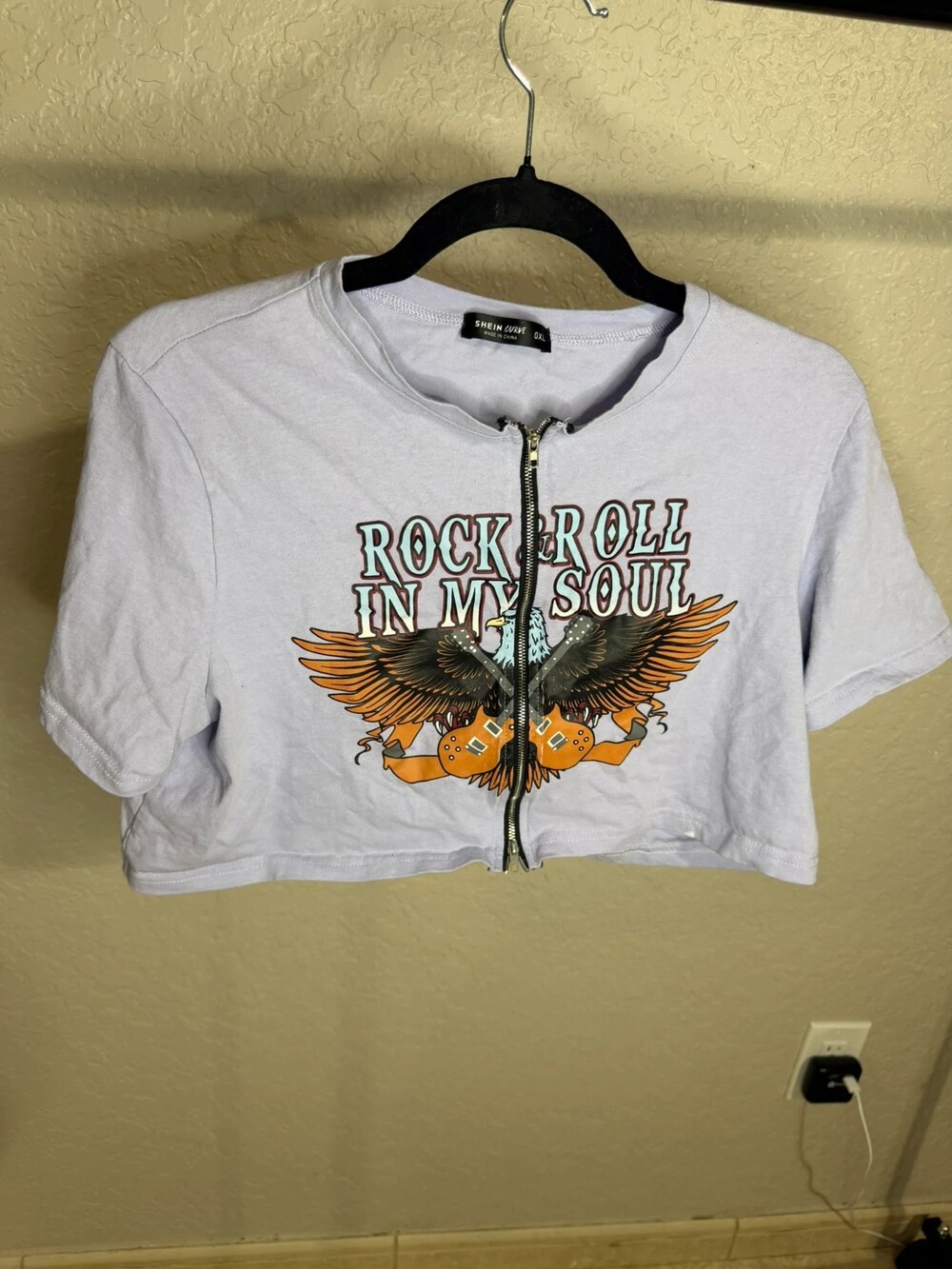 SHEIN Curve "Rock Roll In My Soul" Eagle Front-Zip Crop Top - Lilac, Size 0XL